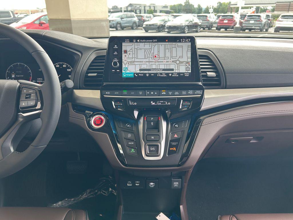 new 2026 Honda Odyssey car, priced at $47,905