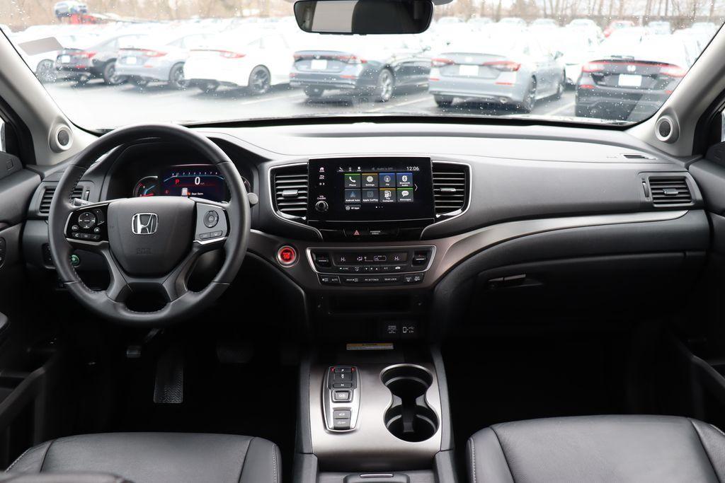 used 2022 Honda Pilot car, priced at $31,491