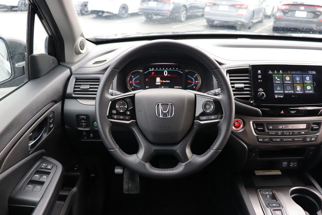 used 2022 Honda Pilot car, priced at $31,491