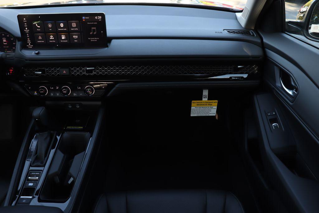 new 2025 Honda Accord Hybrid car