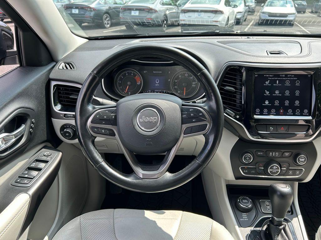 used 2019 Jeep Cherokee car, priced at $21,991
