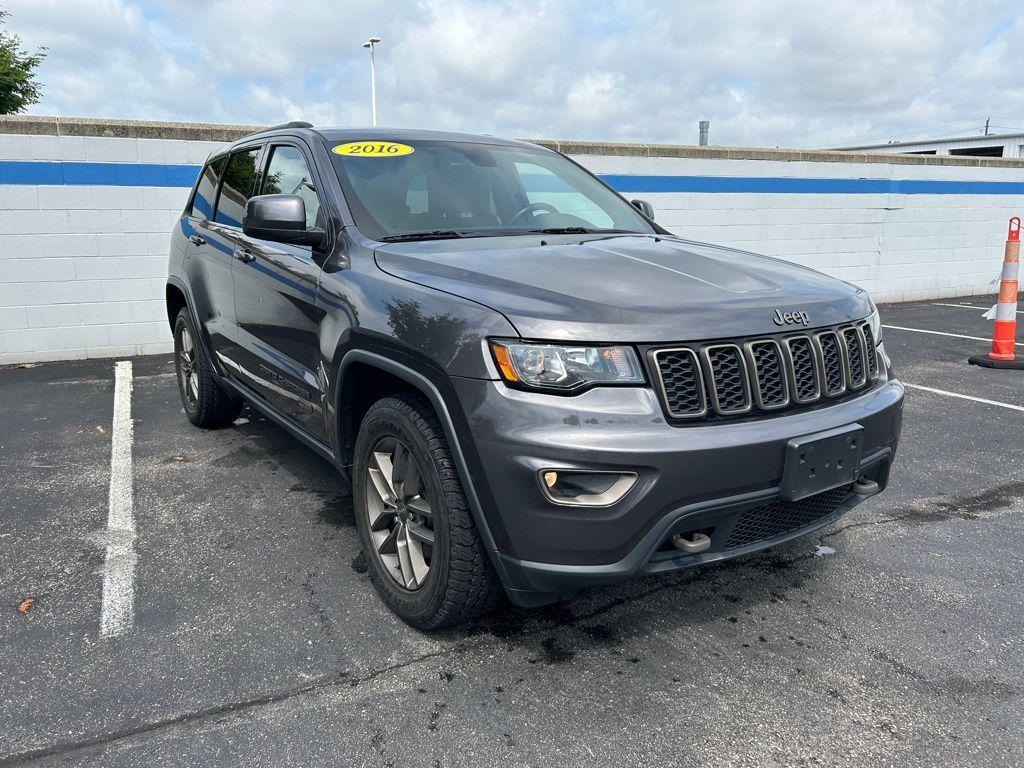 used 2016 Jeep Grand Cherokee car, priced at $15,493