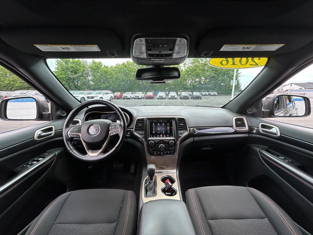 used 2016 Jeep Grand Cherokee car, priced at $15,493