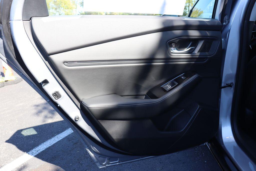 new 2025 Honda Accord Hybrid car