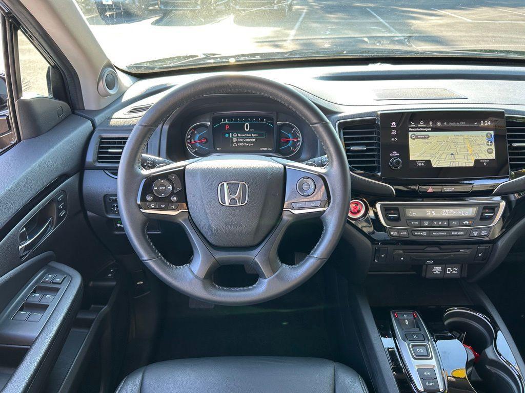 used 2022 Honda Pilot car, priced at $37,991