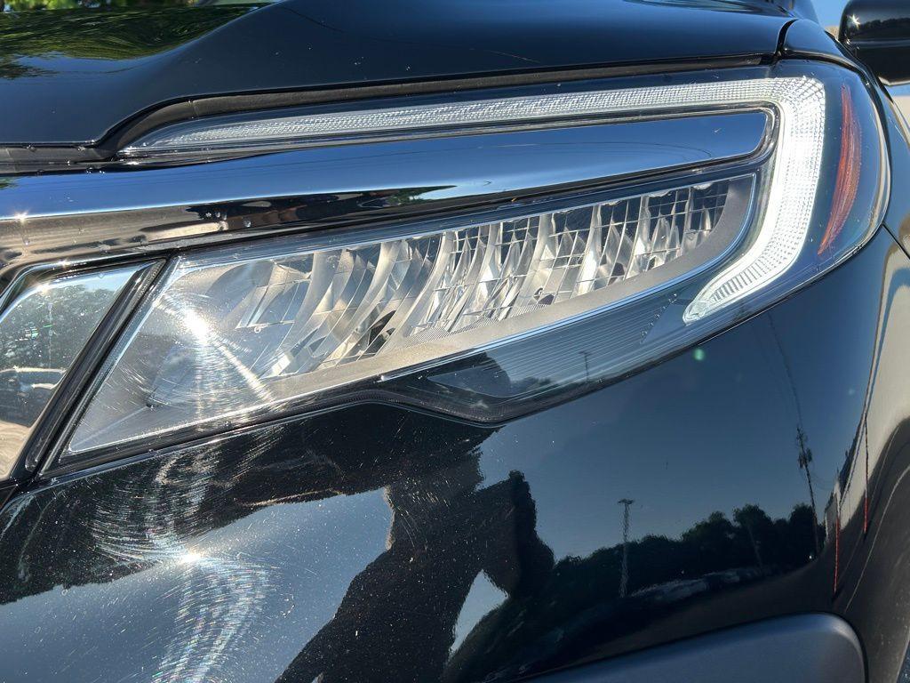 used 2022 Honda Pilot car, priced at $37,991