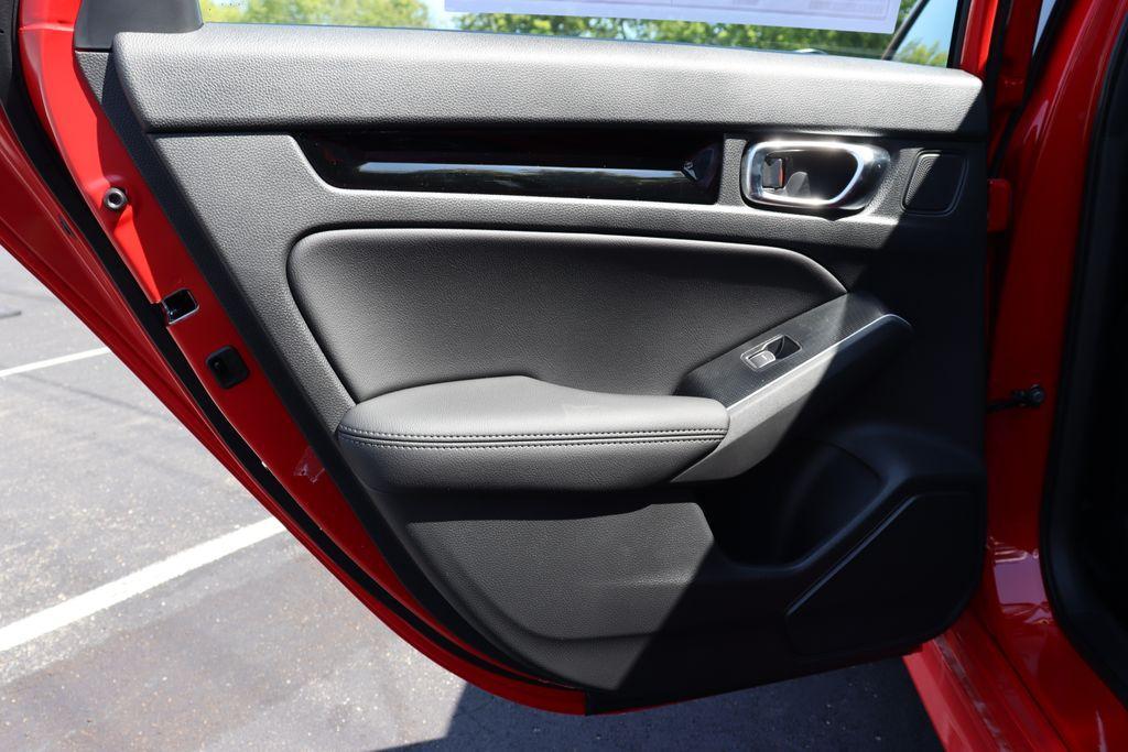 new 2026 Honda Civic Hybrid car, priced at $31,543