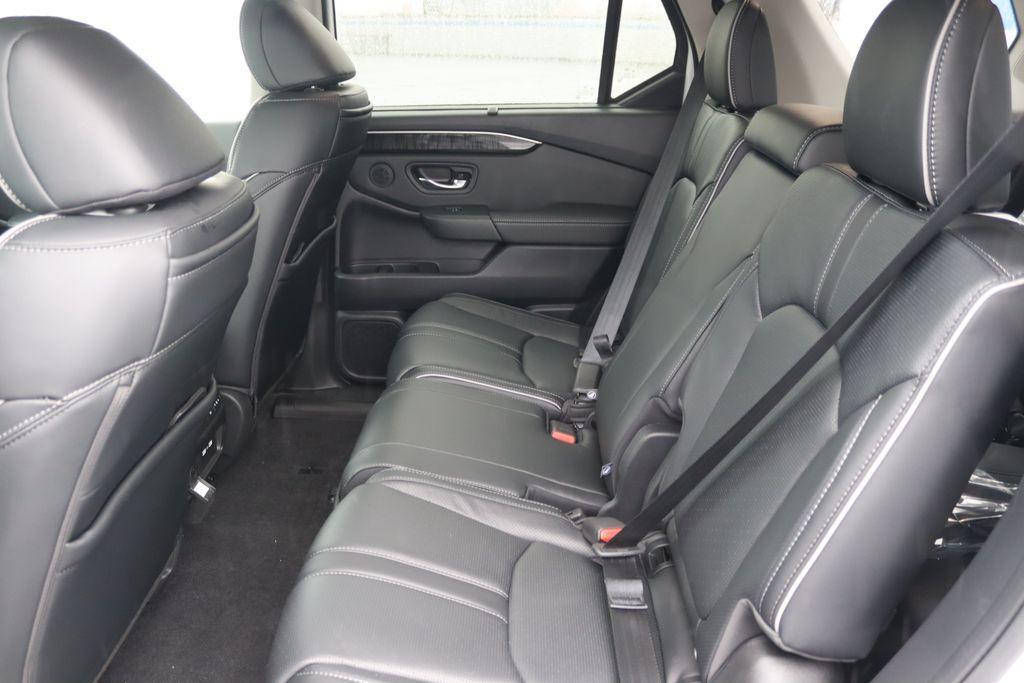 new 2025 Honda Pilot car