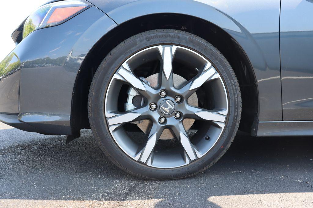 new 2025 Honda Civic Hybrid car, priced at $32,100