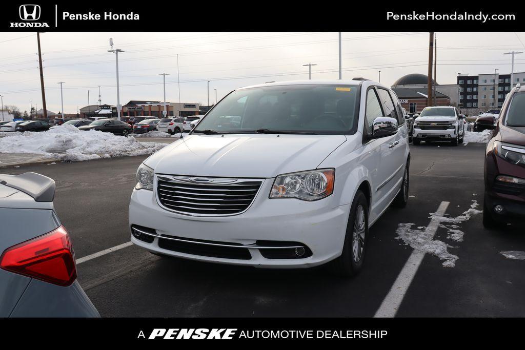 used 2015 Chrysler Town & Country car, priced at $15,491