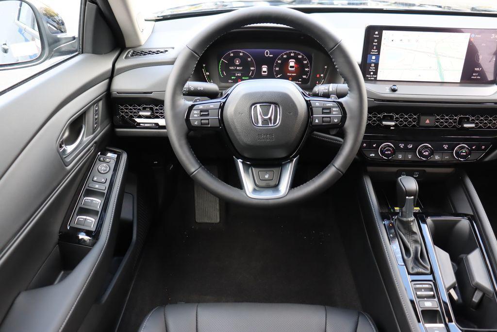 new 2025 Honda Accord Hybrid car