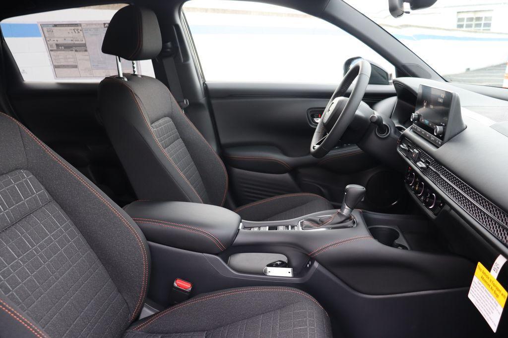 new 2025 Honda HR-V car, priced at $29,395