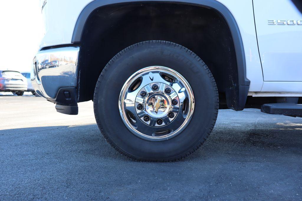 used 2024 Chevrolet Silverado 3500 car, priced at $56,991