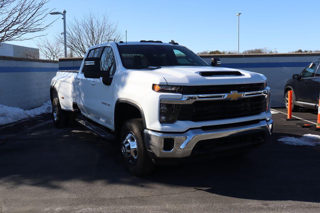 used 2024 Chevrolet Silverado 3500 car, priced at $56,991