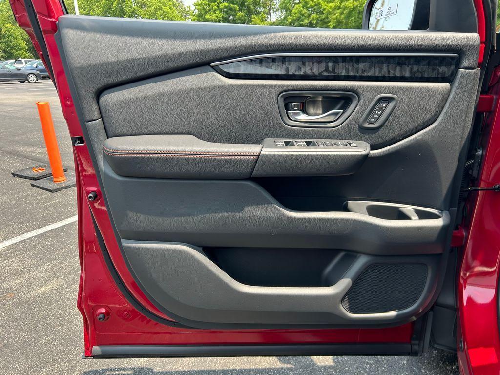 new 2026 Honda Passport car, priced at $54,555