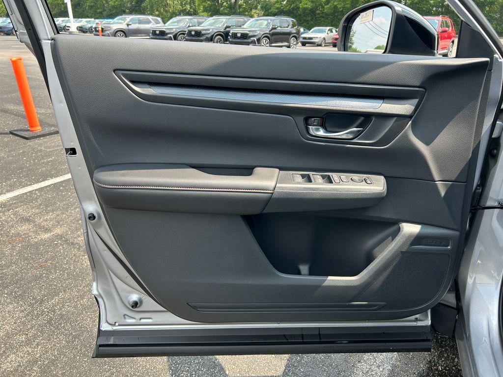 new 2026 Honda CR-V Hybrid car, priced at $36,780
