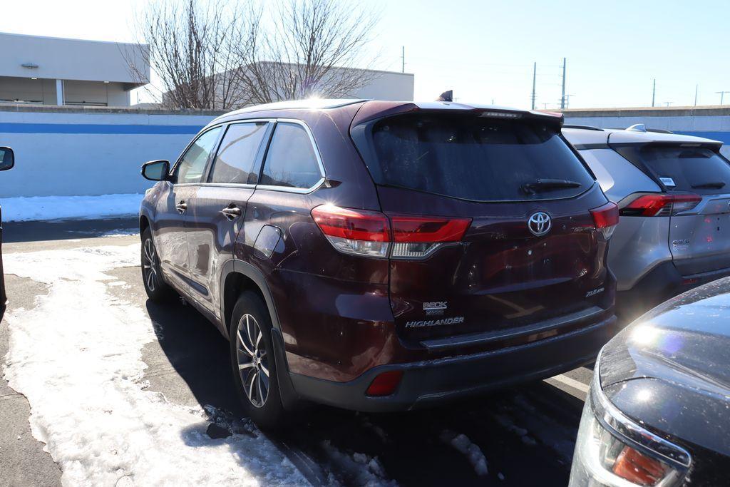 used 2018 Toyota Highlander car, priced at $21,991