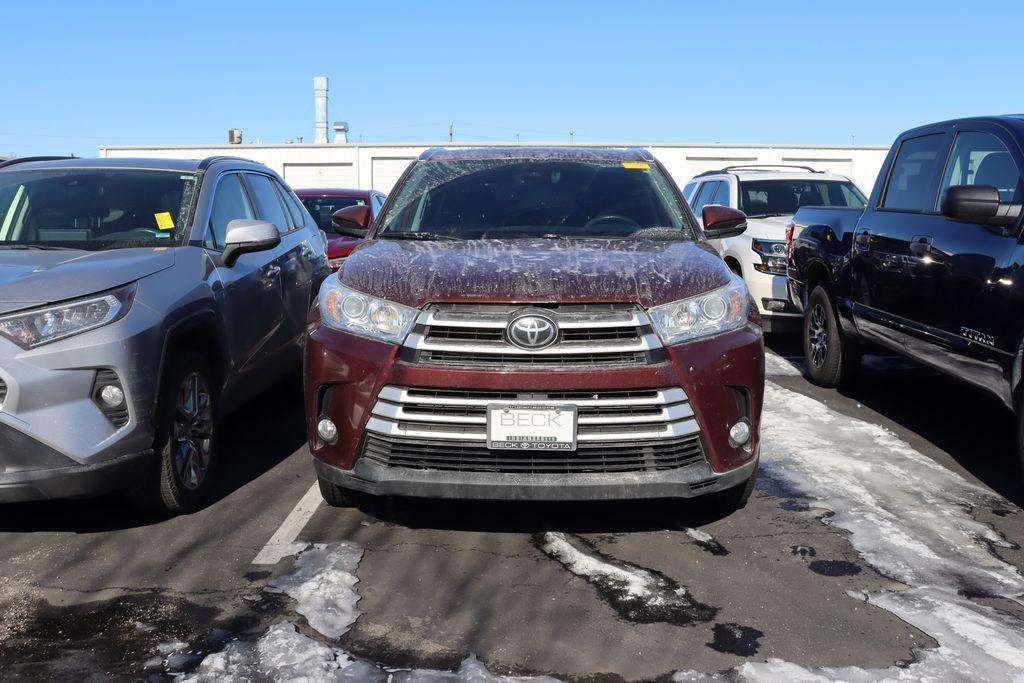 used 2018 Toyota Highlander car, priced at $21,991