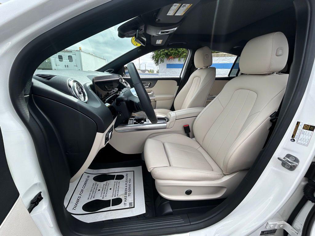 used 2024 Mercedes-Benz GLA 250 car, priced at $36,495