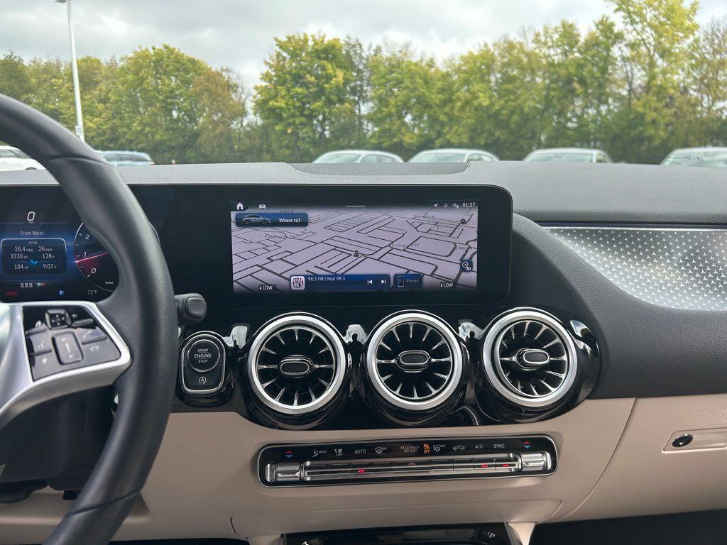 used 2024 Mercedes-Benz GLA 250 car, priced at $36,495