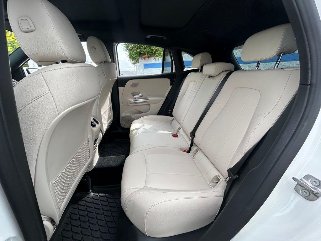 used 2024 Mercedes-Benz GLA 250 car, priced at $36,495