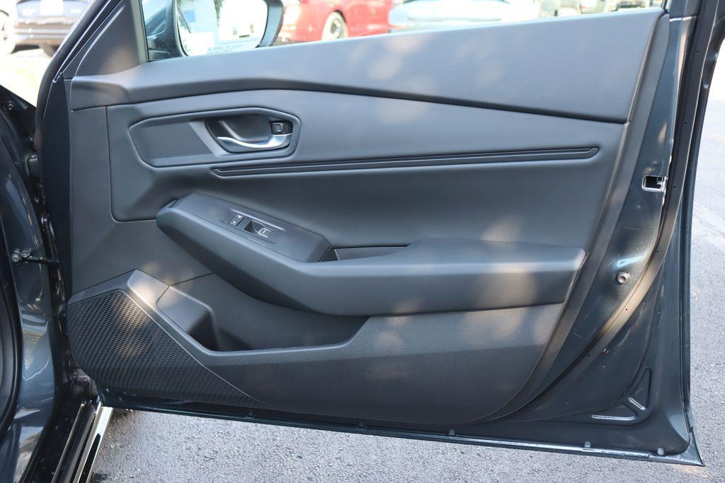 new 2025 Honda Accord Hybrid car, priced at $34,419