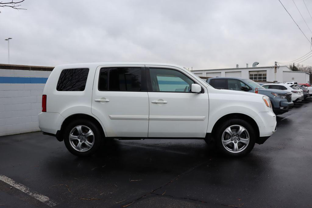 used 2015 Honda Pilot car, priced at $7,944