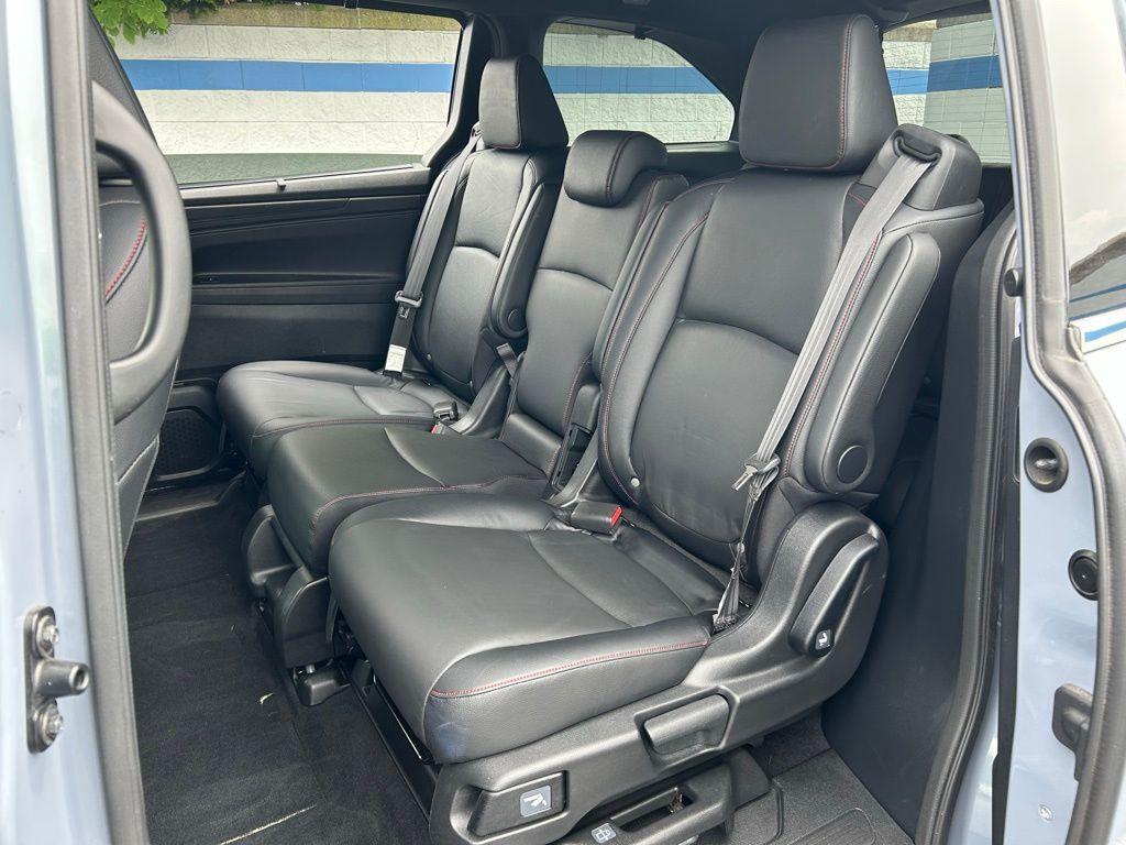 used 2023 Honda Odyssey car, priced at $37,443