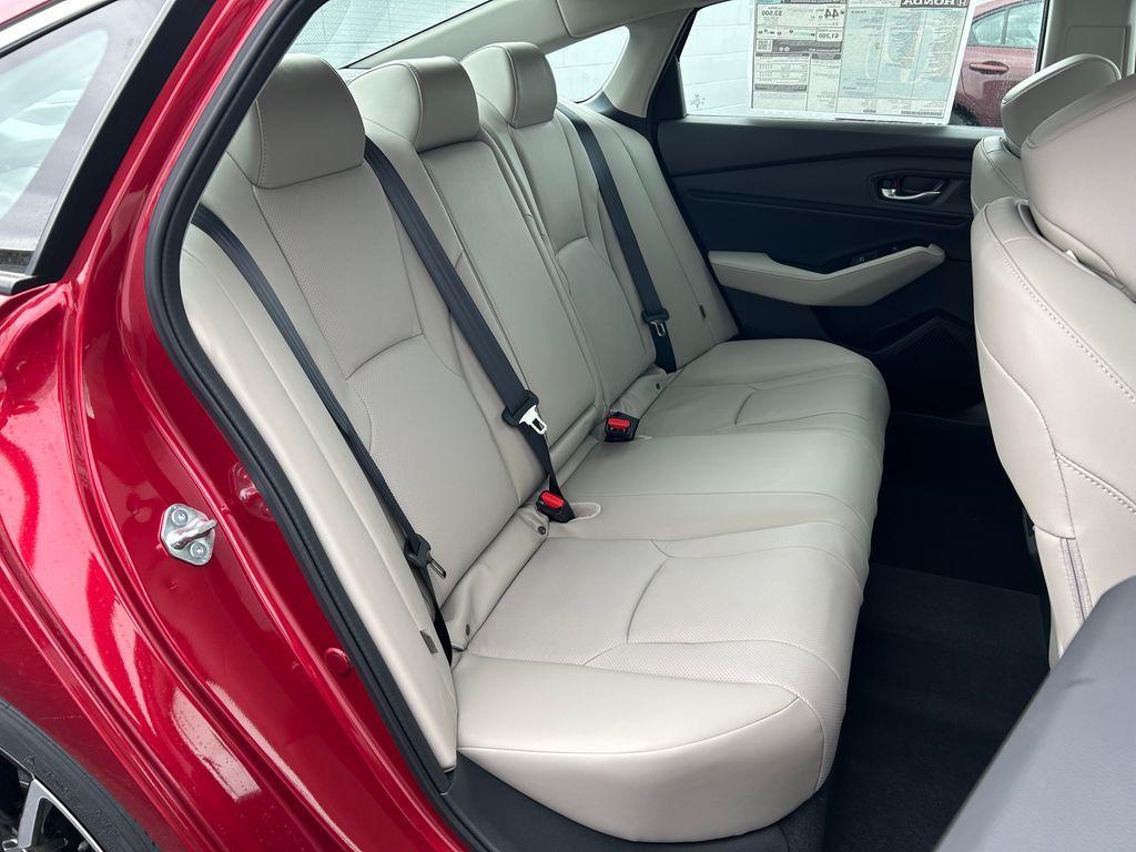 new 2025 Honda Accord Hybrid car, priced at $39,405