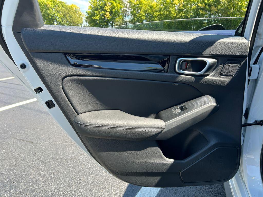 new 2026 Honda Civic Hybrid car, priced at $34,100