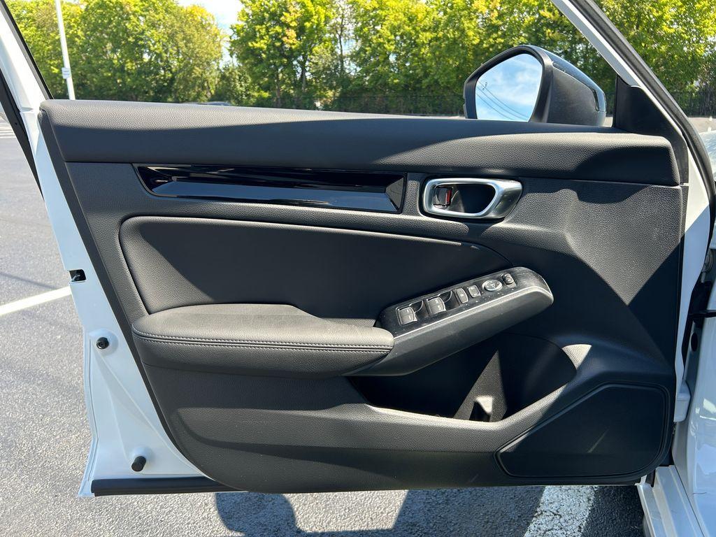 new 2026 Honda Civic Hybrid car, priced at $34,100