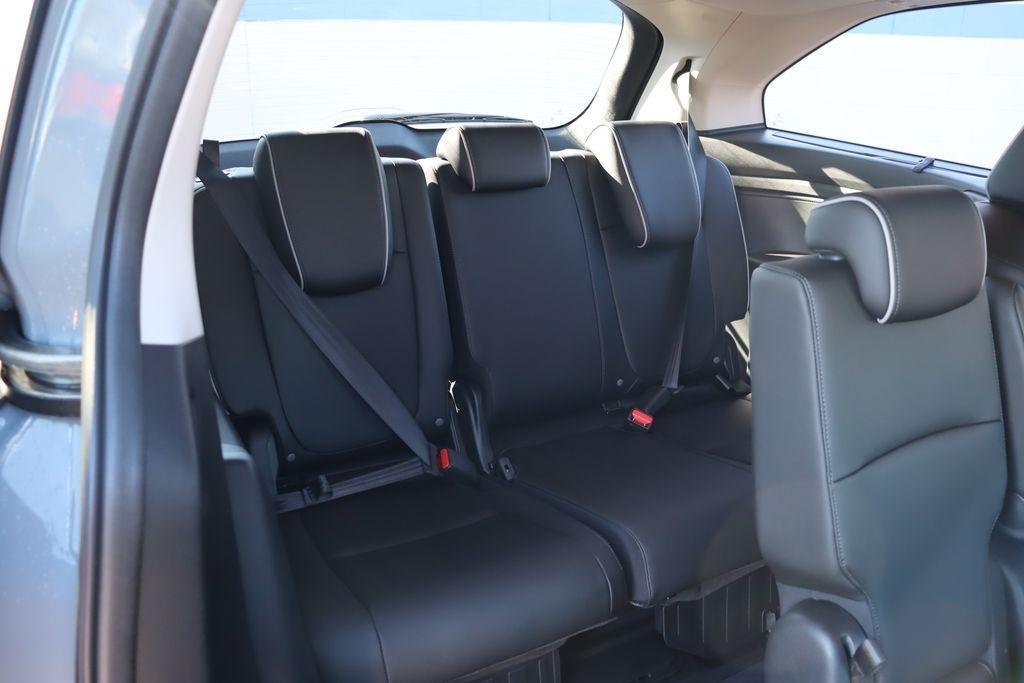 new 2025 Honda Odyssey car, priced at $47,055