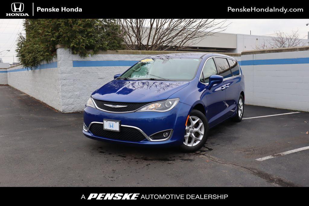 used 2019 Chrysler Pacifica car, priced at $15,873