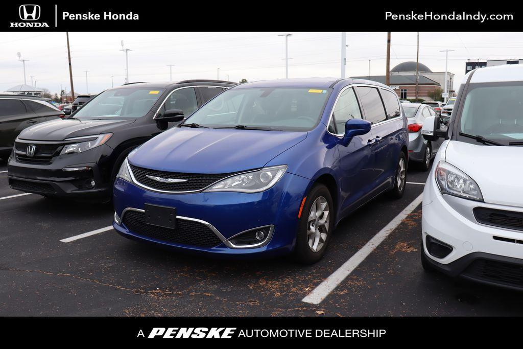 used 2019 Chrysler Pacifica car, priced at $16,332