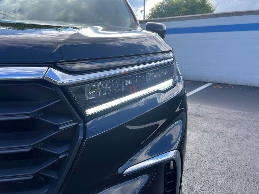 new 2025 Honda Pilot car, priced at $46,469