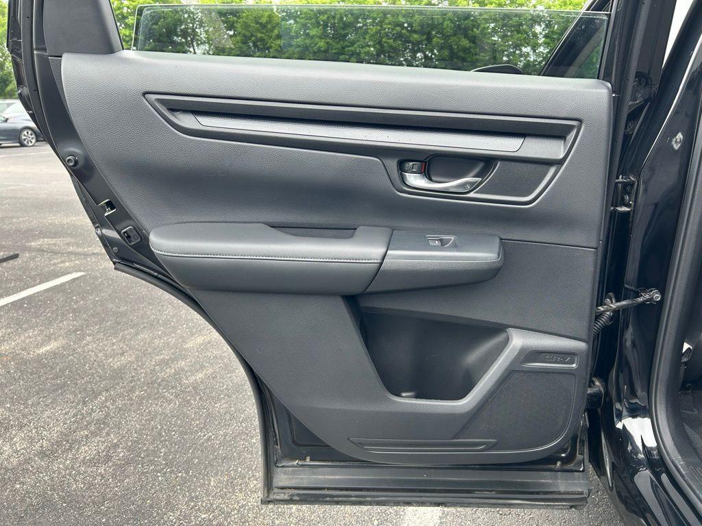 used 2023 Honda CR-V car, priced at $30,991