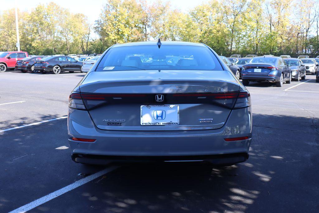 new 2025 Honda Accord Hybrid car, priced at $39,600