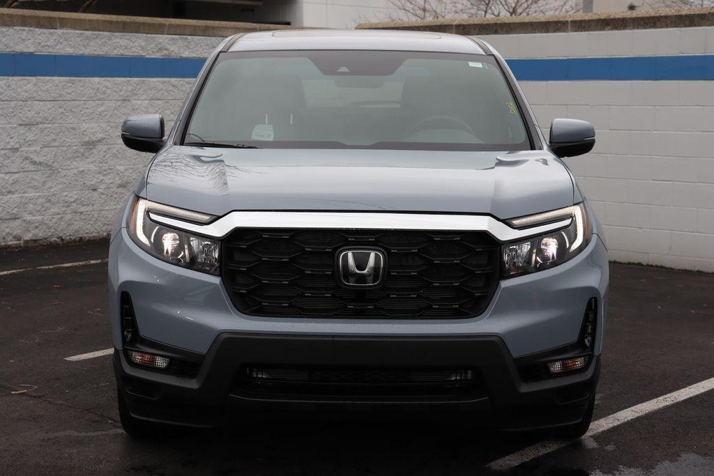 new 2025 Honda Passport car, priced at $42,250