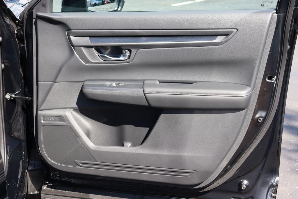new 2025 Honda CR-V car, priced at $34,245