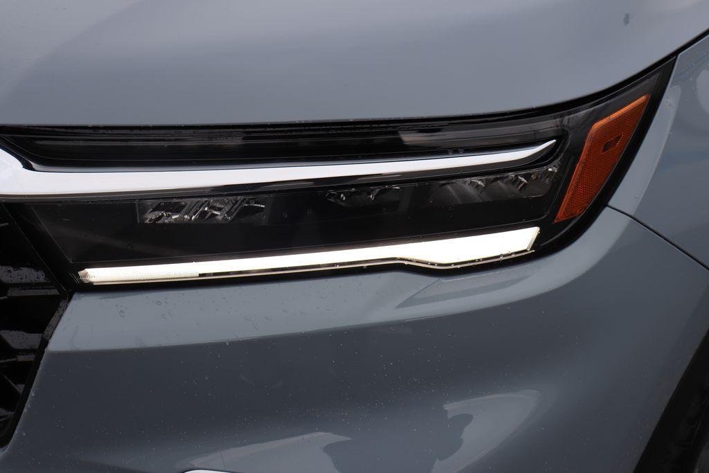 new 2025 Honda Pilot car, priced at $52,500