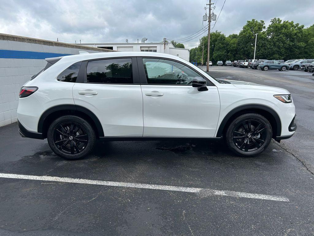 new 2026 Honda HR-V car, priced at $30,098
