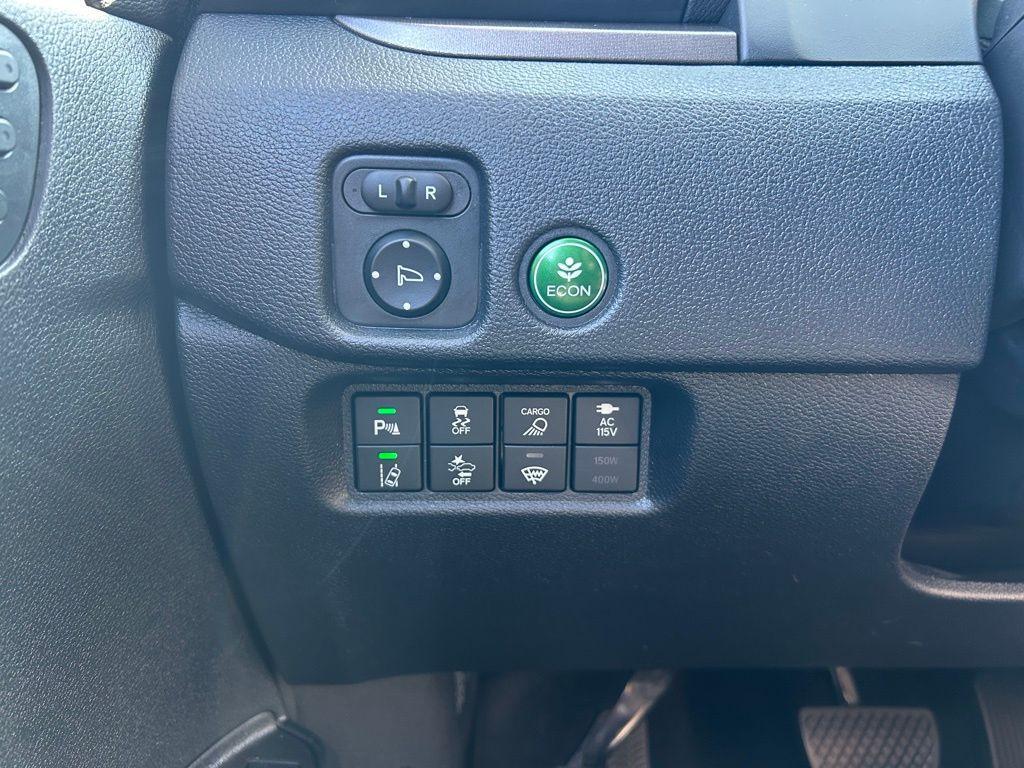 used 2022 Honda Ridgeline car, priced at $30,995