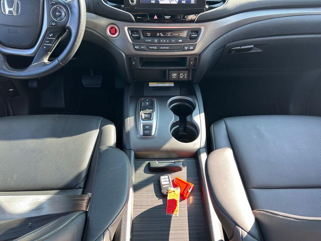 used 2022 Honda Ridgeline car, priced at $30,995