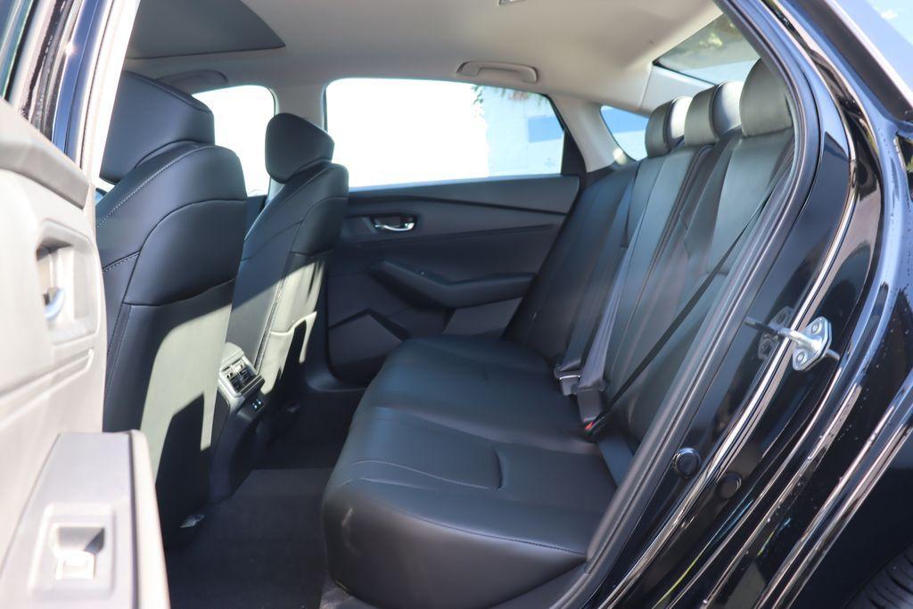 new 2025 Honda Accord Hybrid car