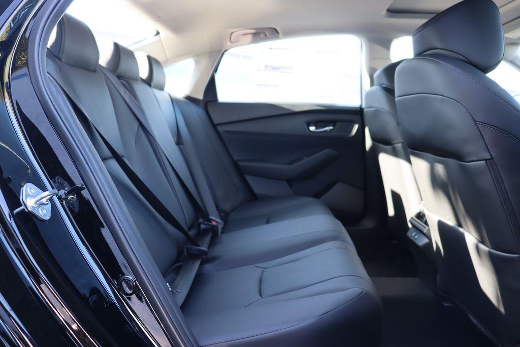 new 2025 Honda Accord Hybrid car