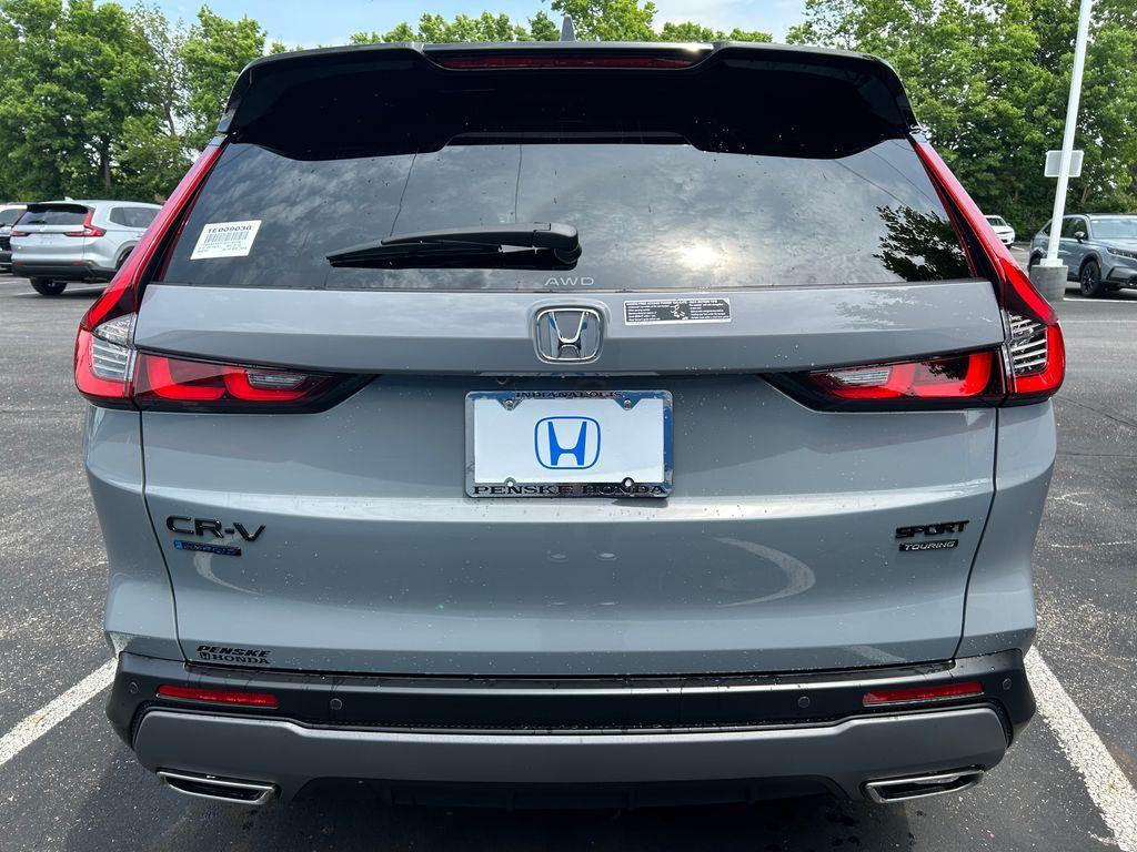 new 2026 Honda CR-V Hybrid car, priced at $43,100