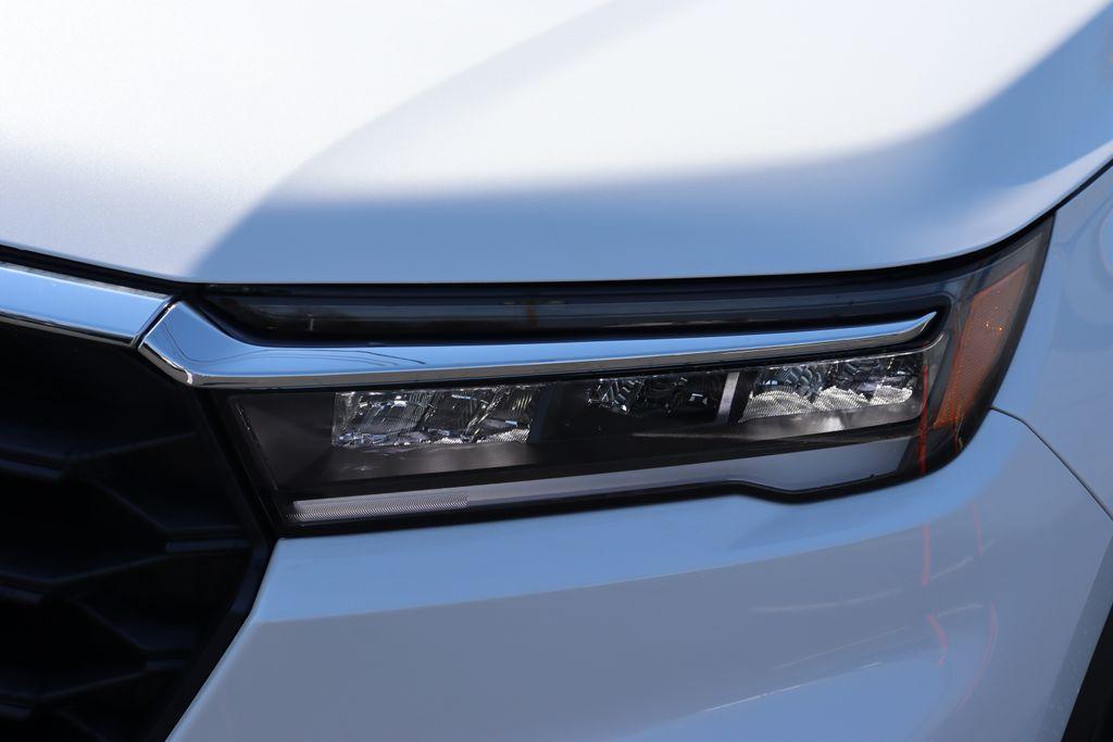 new 2025 Honda Pilot car, priced at $44,795