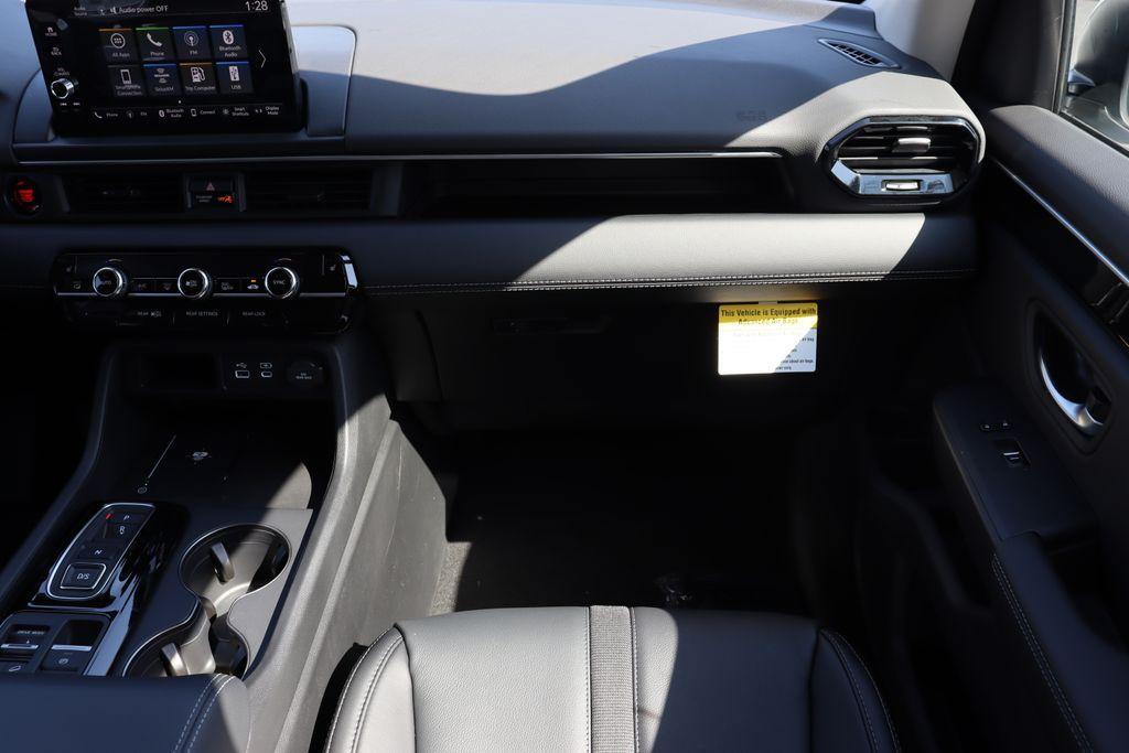 new 2025 Honda Pilot car, priced at $44,795