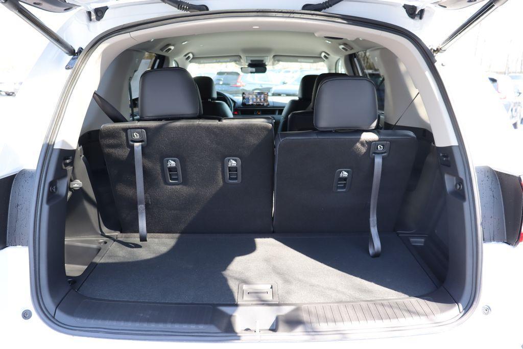 new 2025 Honda Pilot car, priced at $44,795