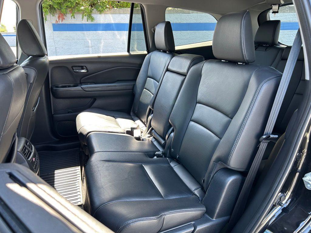 used 2020 Honda Pilot car, priced at $20,994